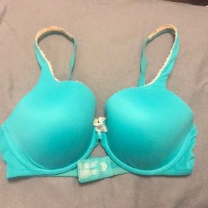 Victoria’s Secret Bra.